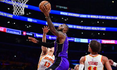 Lakers player grades: Los Angeles is heating up with win over Hawks