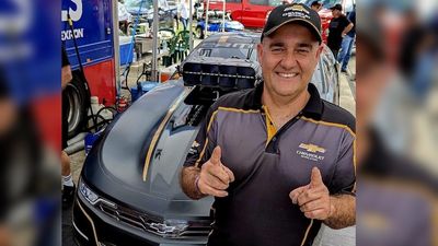 Drag racer Sam Fenech dies, camera operator injured in crash at Willowbank Raceway near Brisbane