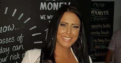People in tears after woman's 'amazing gesture' to man who lost everything