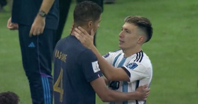 Manchester United's Lisandro Martinez explains Raphael Varane interaction after World Cup final