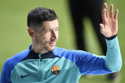 Xavi urges Barca to improve finishing as Lewandowski misses Atletico trip