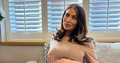 Pregnant Amy Childs reveals exact due date for twins and reveals ‘natural’ birth plans