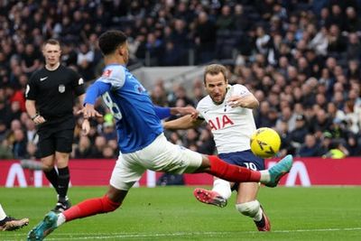 Tottenham’s problems remain obvious but Harry Kane maintains ominous form ahead of Arsenal showdown