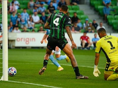 Aloisi backs struggling Lacroix to recover