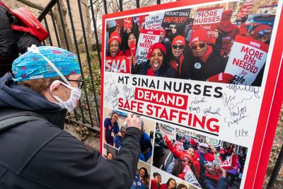 Negotiations inch along under shadow of NYC nurses' strike