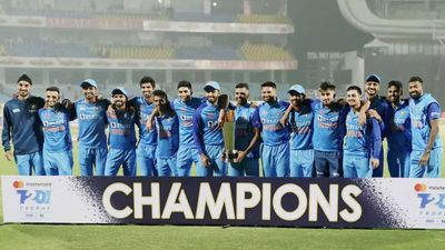 IND vs SL, 3rd T20I: Suryakumar Yadav scorches hapless Sri Lanka