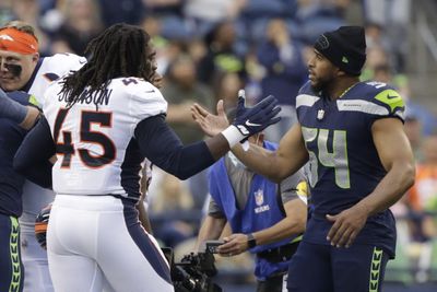 Seahawks: Updated 53-man roster going into Week 18