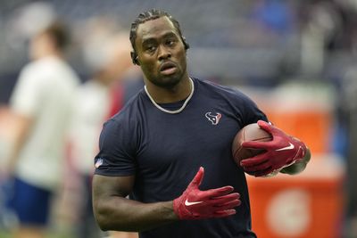 WATCH: Texans WR Brandin Cooks catches a touchdown pass against the Colts