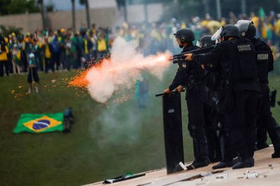 Bolsonaro backers ransack Brazil presidential palace, Congress, Supreme Court