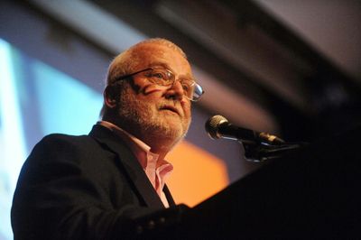 Acclaimed US writer Russell Banks dies at 82