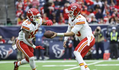 Here are the Chiefs’ 2022 NFL regular season statistical leaders on offense