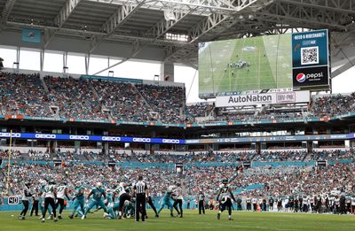 Jason Sanders kicks Dolphins into playoffs with late 50-yard field goal