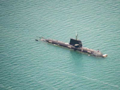 Subs will need US supervision: Turnbull