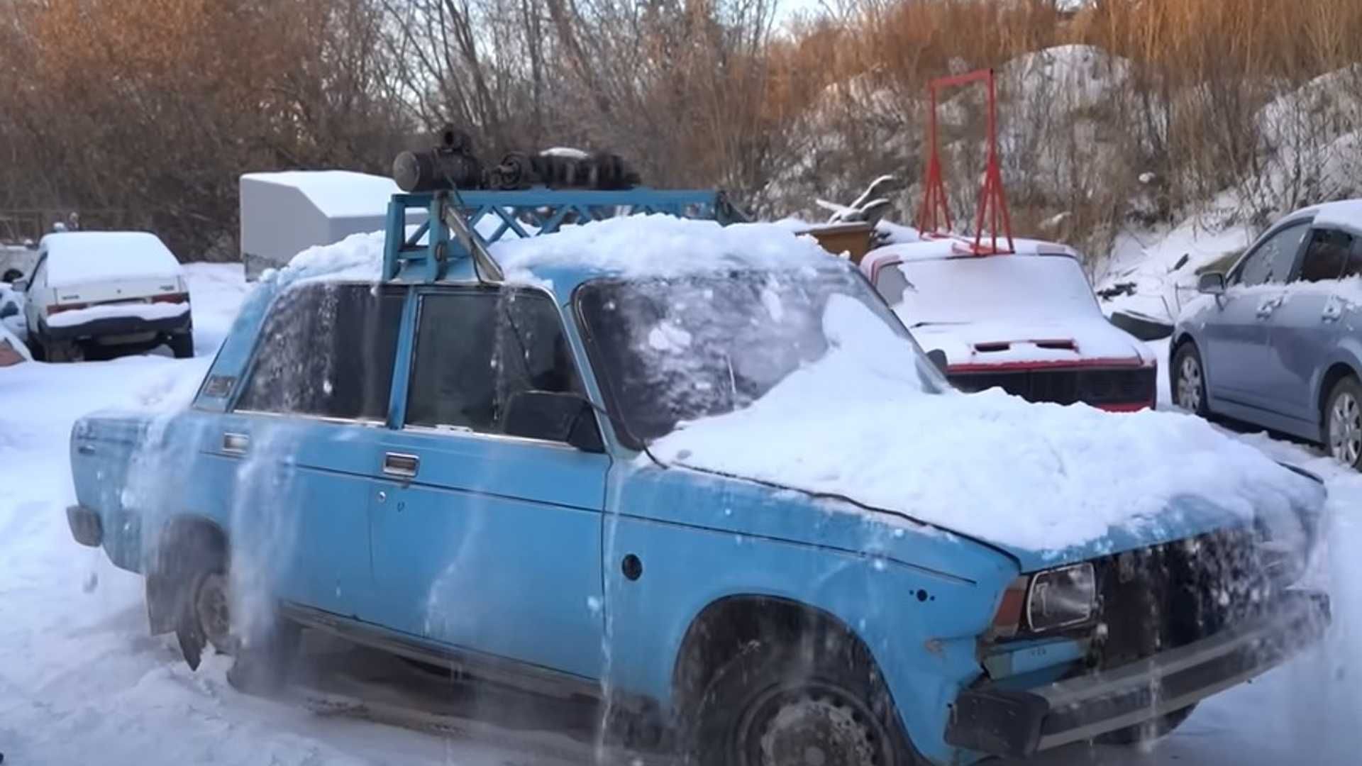 Lada With Unbalanced Crankshaft On Roof Shivers In…