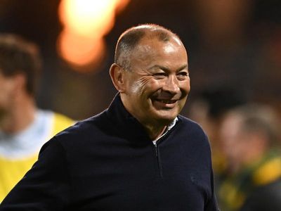 Rennie rules Jones out of World Cup role