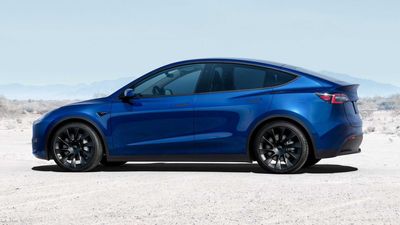 UK: EV Sales Surged In December 2022, Tesla Takes #1 And #2 Spot