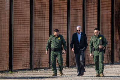 Biden Mexico news – live: President visits El Paso border for first time where he is confronted by Greg Abbott