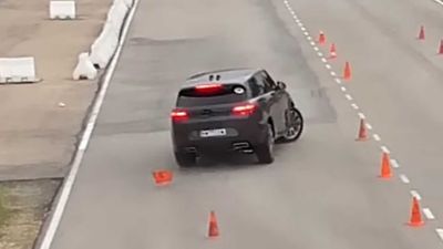 Range Rover Sport PHEV Is Too Heavy To Cope With Moose Test