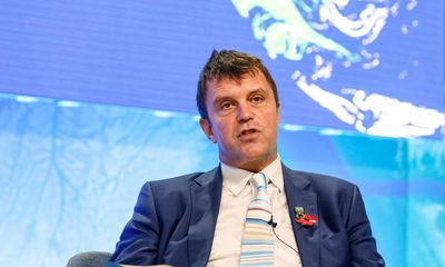 Net zero possible in 2040s, says outgoing UK climate business expert