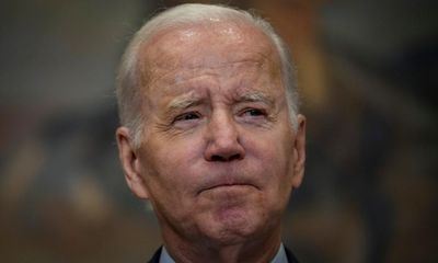 Octogenarian Biden begins new year facing age-old question on 2024 race