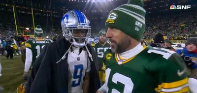 Aaron Rodgers refusing to give his jersey to Lions rookie had NFL fans speculating about … retirement?