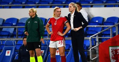 Wales manager Gemma Grainger signs new FAW contract with aim of qualifying for next two major tournaments
