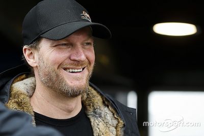 NASCAR stars partner to purchase CARS late model series