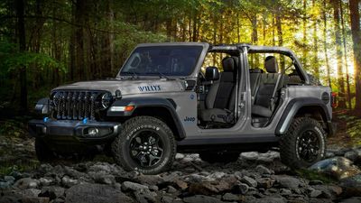 US: Stellantis' Jeep And Chrysler Note Strong PHEV Sales In Q4 2022