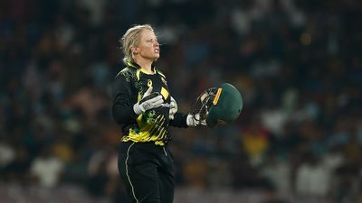 Alyssa Healy backed to play Twenty20 World Cup in February as Australia names 15-player squad