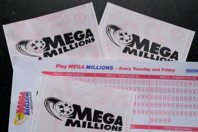 $1.1B Mega Millions prize also can be winner for retailers