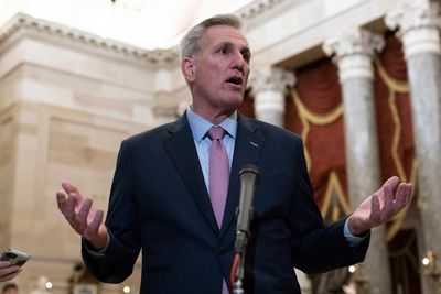 Having elected House speaker, Republicans try governing