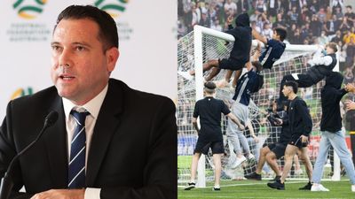 Football Australia hands down final ruling on Melbourne Victory's show cause notice after A-League Men pitch invasion