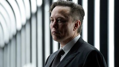 Elon Musk Breaks Guinness World Record For Largest Fortune Loss
