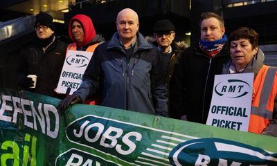 Rail strikes: Mick Lynch says ministers should ‘stop play-acting’