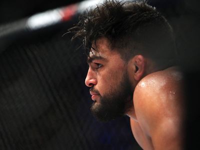 Kelvin Gastelum replaced by Sean Strickland in UFC main event against Nassourdine Imavov