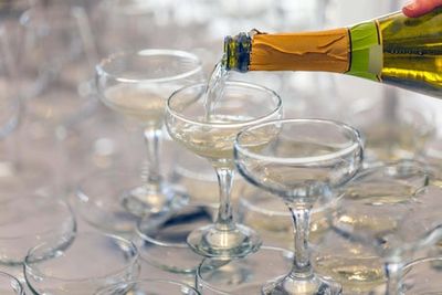 Champagne Christmas helps Majestic break record in ‘busiest ever’ sales day