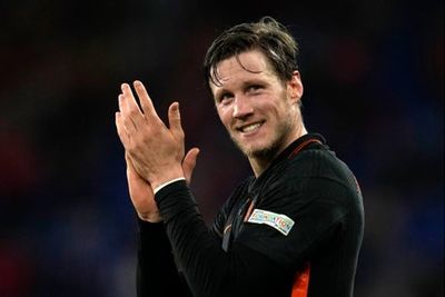 Wesley Sneijder stunned by Manchester United’s pursuit of Wout Weghorst: ‘It must be a stunt’