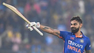 Virat Kohli makes Sri Lanka pay for dropped chances with 45th ODI ton as India post 373/7