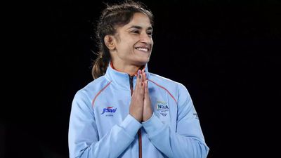 Wrestler Vinesh Phogat to interact with women athletes on Wednesday