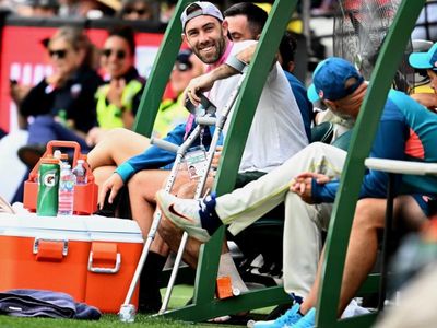 Maxwell still eyeing off India Tests