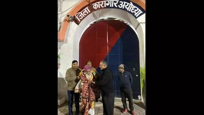 Jail official helps Ayodhya prisoner, 98, get freedom… and a home