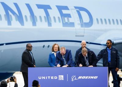 Boeing deliveries rose in 2022, but still lag Airbus