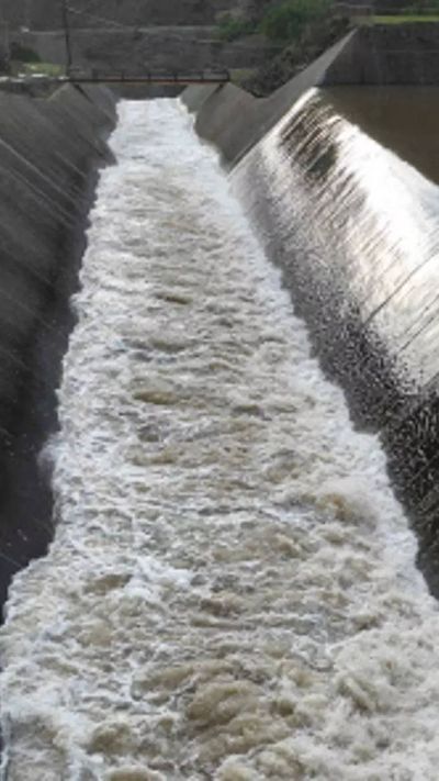 California storms persist with deluges, mudslide threats