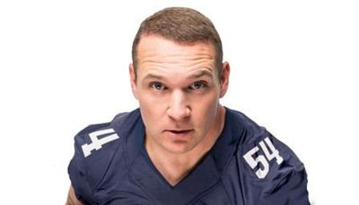 Brian Urlacher suing Texas hair transplant clinic, claiming they used hair replacement story without his permission