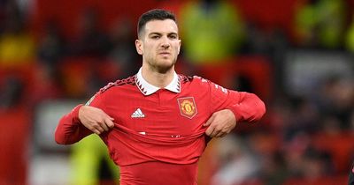 Manchester United handed Diogo Dalot injury scare before Man City derby showdown