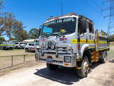 WA bushfire threats downgraded