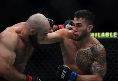 Brad Tavares out of UFC 283 matchup vs. Gregory Rodrigues