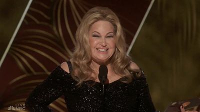 Jennifer Coolidge praised for delivering ‘comedy masterclass’ during hilarious Golden Globes monologue
