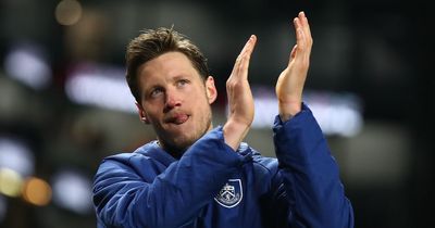 Wout Weghorst edges closer to move as Manchester United given injury scare