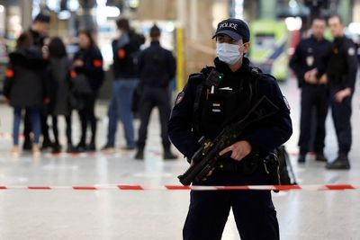 Paris stabbing: Train station attacker shot by police after knifing six people